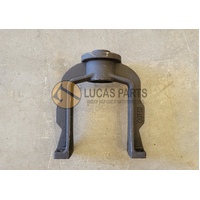 Track Adjuster Yoke SH60